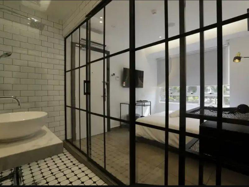 Z Hotel Ara Damansara, Lrt, Mall, Airport Petaling Jaya Εξωτερικό φωτογραφία